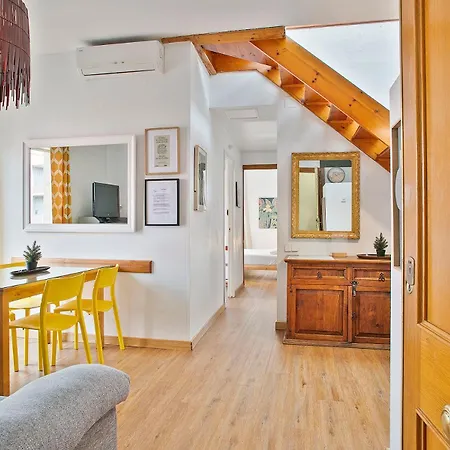Apartment Heaven With A Garden At Ramblas Barcelona