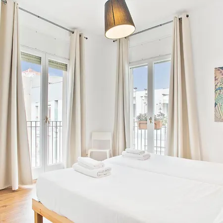 Apartment Heaven With A Garden At Ramblas Barcelona