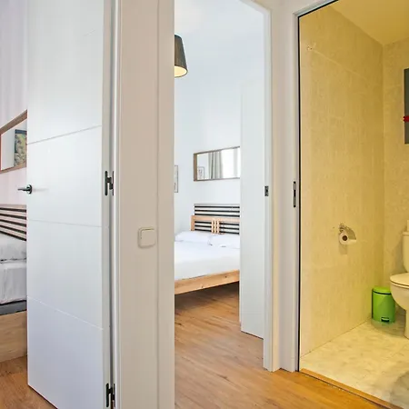 Apartamento Heaven With A Garden At Ramblas Barcelona